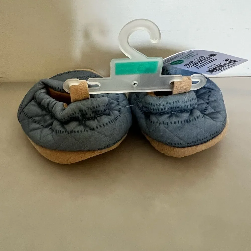 Baby boy quilted blue shoes 0-3 months